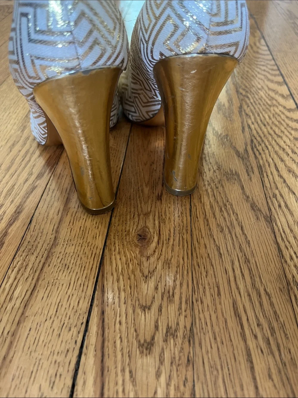 Tory Burch White and Gold Geometric Pump Heels